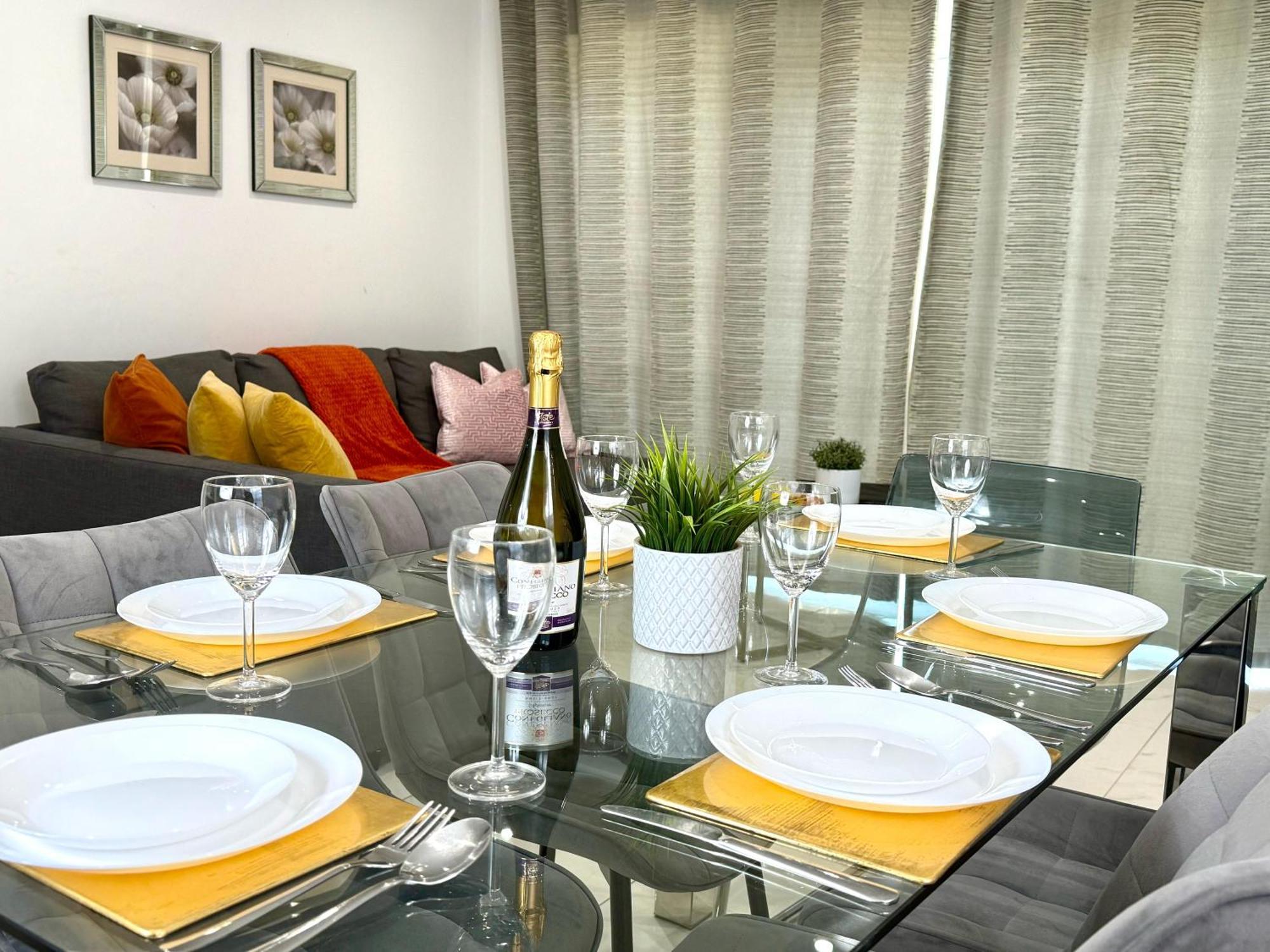 Panorama House, Luxury 2-Bedroom Apartment 2 Kidlington Luaran gambar