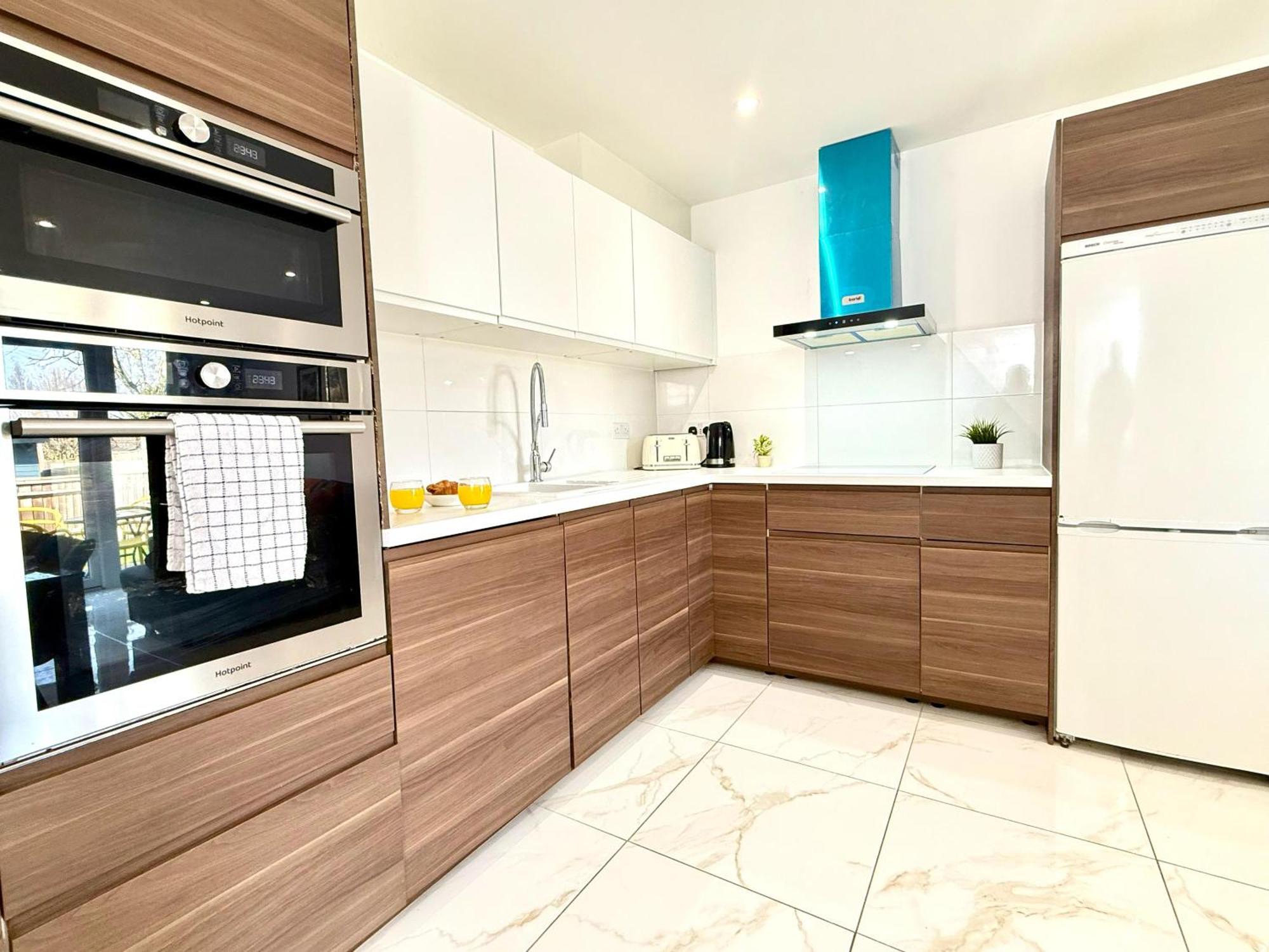 Panorama House, Luxury 2-Bedroom Apartment 2 Kidlington Luaran gambar