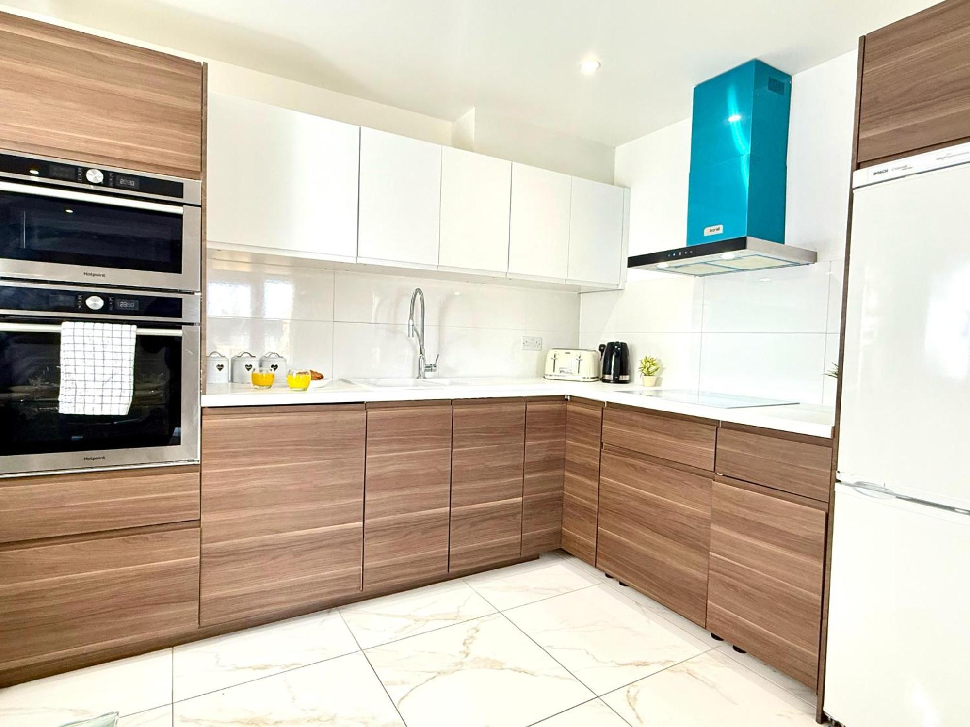 Panorama House, Luxury 2-Bedroom Apartment 2 Kidlington Luaran gambar
